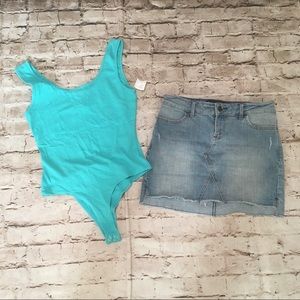 Bundle of 2, Hollister denim skirt & bodysuit
